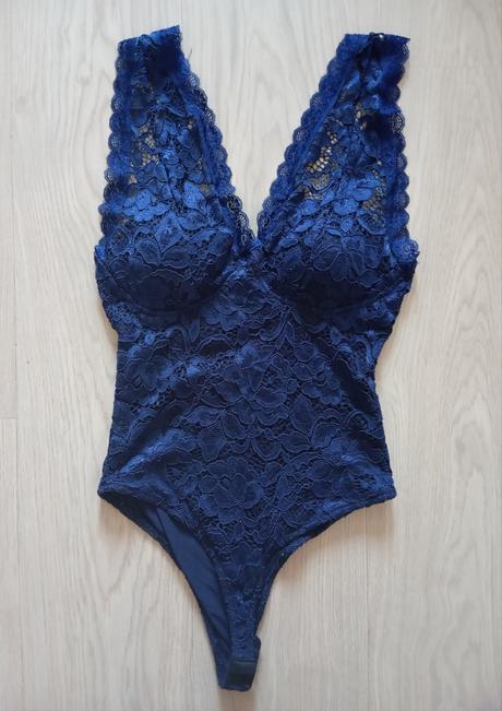 Dámske čipkové body, s