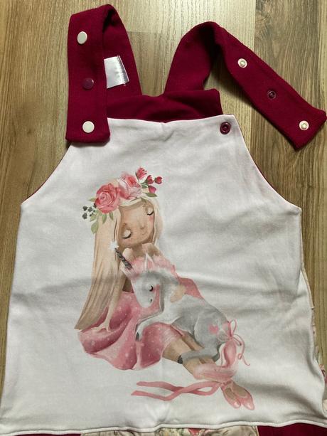 Rastuce trakace s jednorozcom, c.104/116, 104