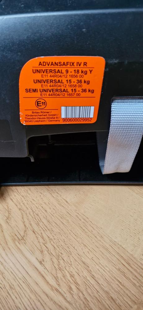 Autosedacka advansafix iv r, britax