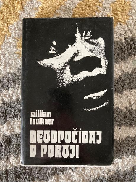 Neodpočívaj v pokoji prvé vydanie 1974,