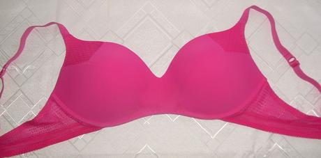 Wonderbra luxusna podprsenka, 85d