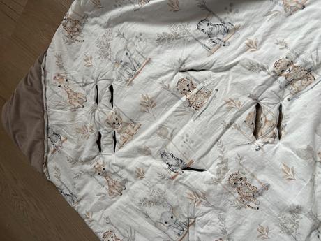 Deka a fusak do vajicka pre novorodencov, 