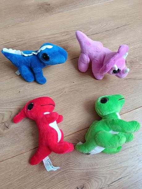 Plysove dinosaury, 