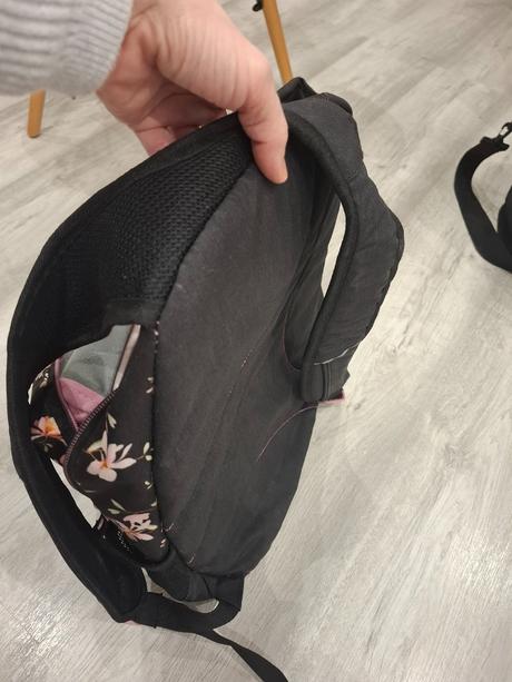 Batoh školský zn.ars una, 