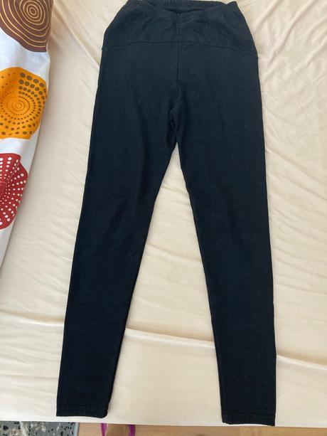 Tehotenske leginy, s