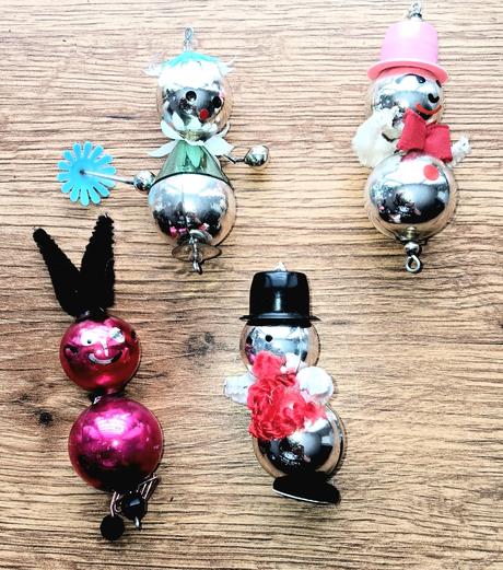 4 kusy staré vianočné ozdoby, 