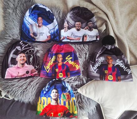 Zimná čiapka ronaldo, messi, yamal, mb,