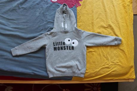 Mikina little monster, 122