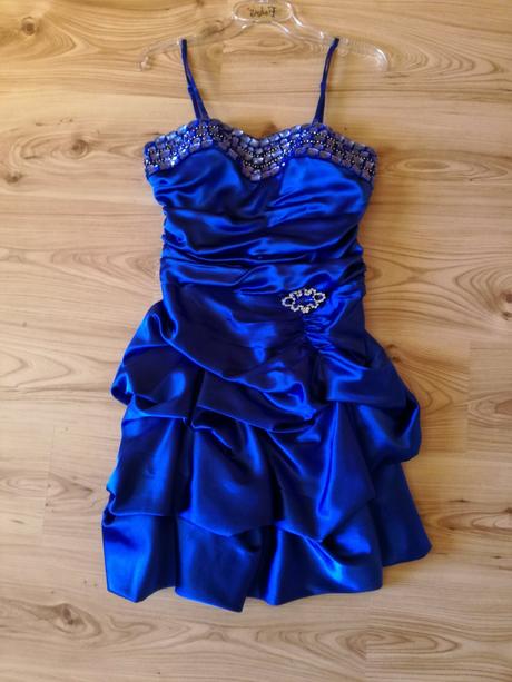 Spoločenské šaty, m