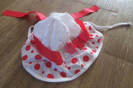 Klobúčik s mašľou, ajs,62