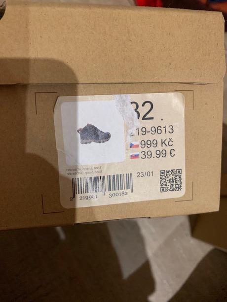 Trekingove topanky, baťa,32