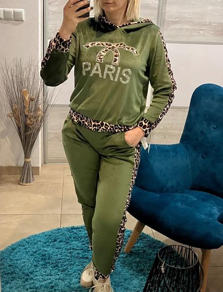 Dámska zamatová súprava s kapucňou (uni), l / m / xl