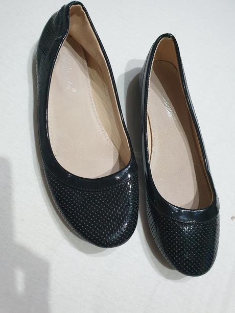 Balerinky 36 raz vzate, 36