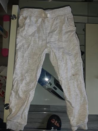 Jemne zateplenie teplaky, sinsay,116