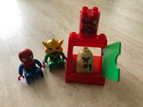 Lego duplo spiderman a electro, top stav, 