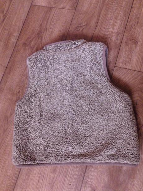 Chlpatá vestička, 86