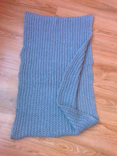 Vlnený šál-tunel, 