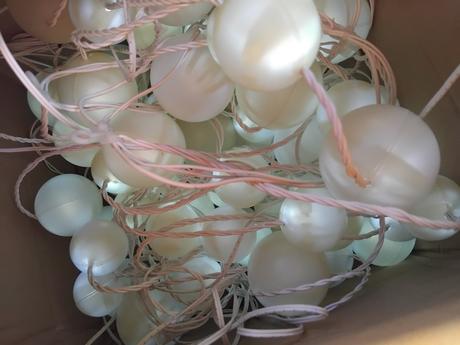 Girlanda gule svietidlo, 