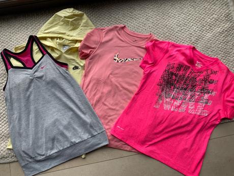 4 ks tričiek nike, nike,140