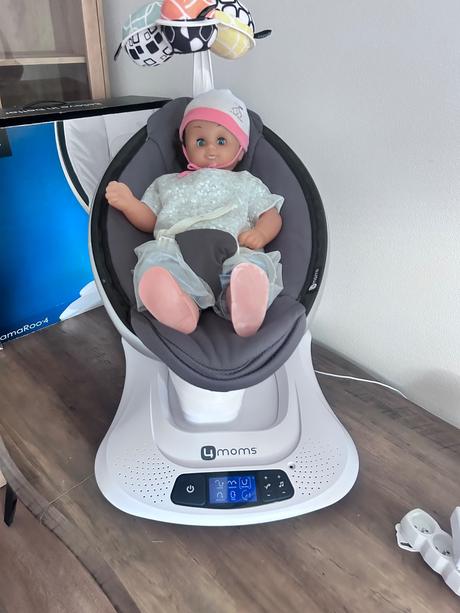 Hojdačka mamaroo4 4moms, 