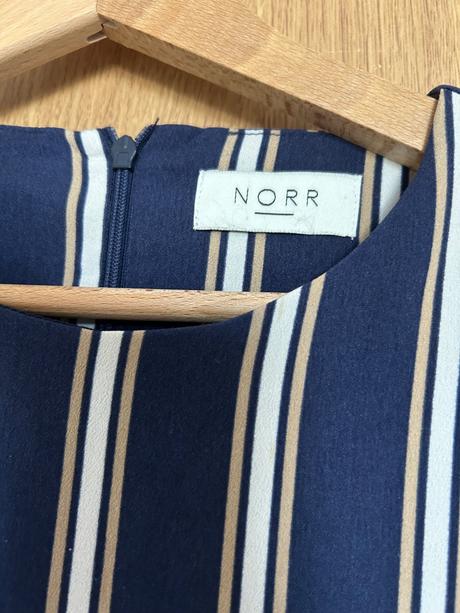 Norr šaty veľkosť s asymmetric, s