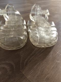 Sandálky do mora/do vody, 32