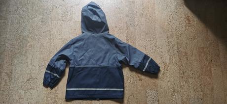 Bunda do dažďa, lupilu,98