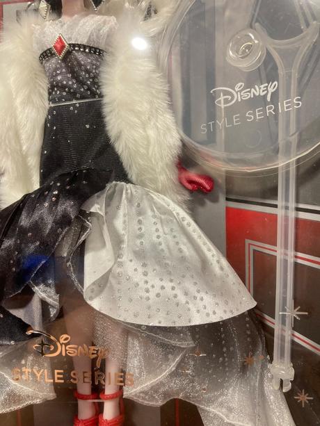 Babika cruella de vil mattel, 