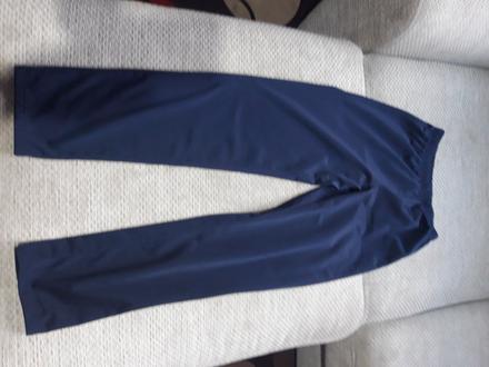 Chlapčenské tepláky, 146