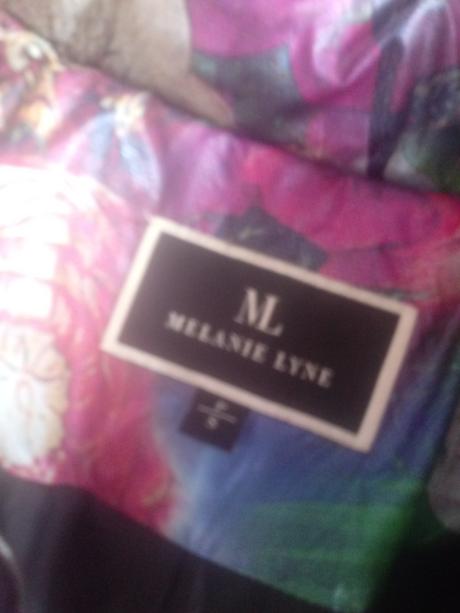 Bunda melanie lyne, s