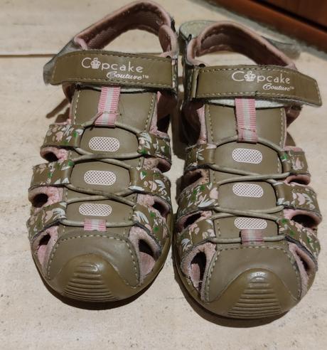 Športovejšie sandále, cupcake,28