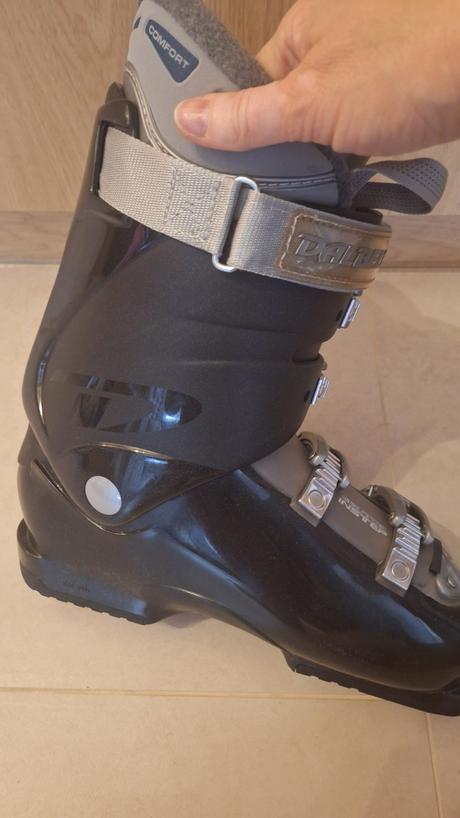 Lyziarky, dalbello,40