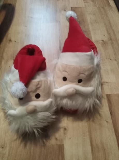 Mikuláš papuče, 27