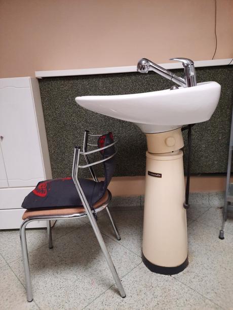 Kadernícke umývadlo plus stolička,kadernícke kresl, 