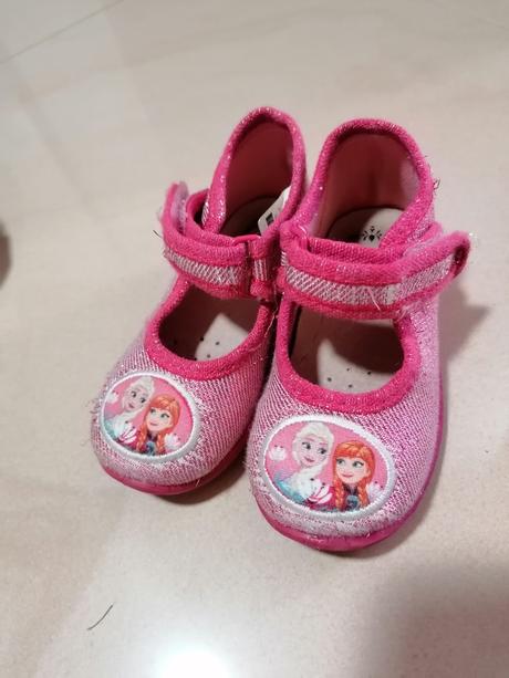 Papucky frozen, disney,22