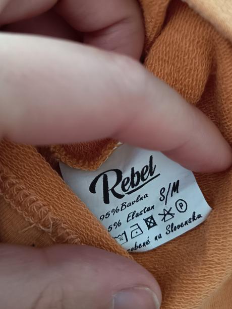 Čiapočka rebel, rebel,86