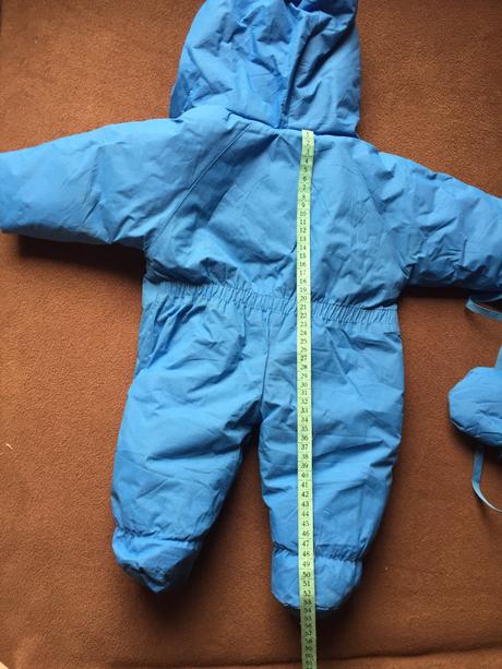 Modrý overal na zimu, 62