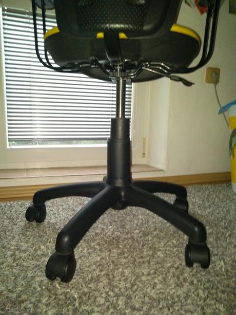 Detská stolička k písaciemu stolu, 