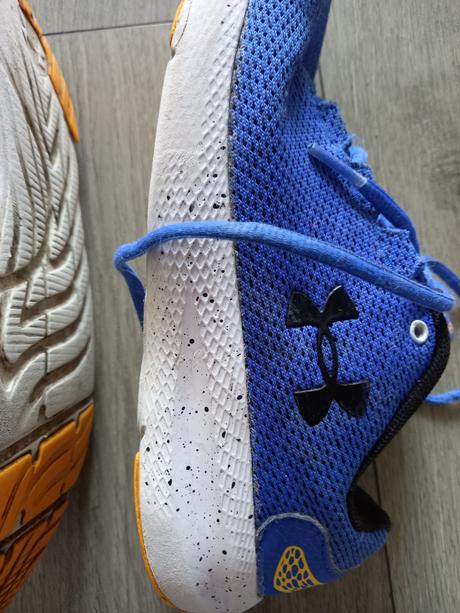 Tenisky 37,5, under armour,37