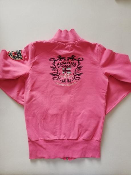 Mikina vel. s, cena s postou, napapijri,s