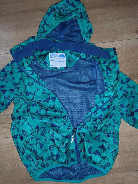 Krásna prechodná bundička, 122