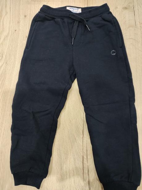 Tepláky, mayoral,92