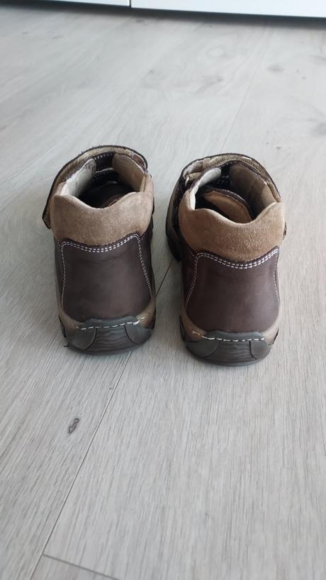 Chlapcenske kozenne topanky, protetika,33