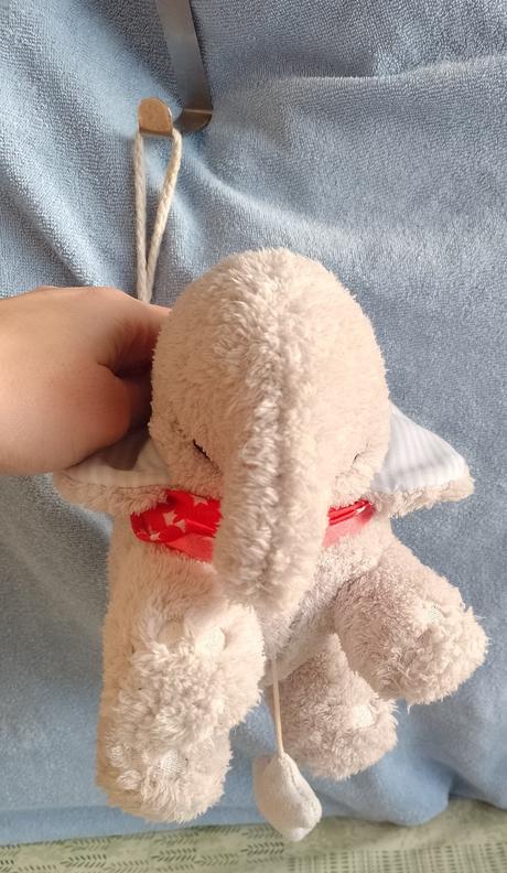 Zavesovací sloník,uspávanková melódia , tcm, 15 cm, 