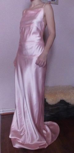 Spoločenské šaty, m