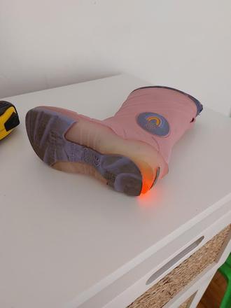 Sviatiace gumáky, 22