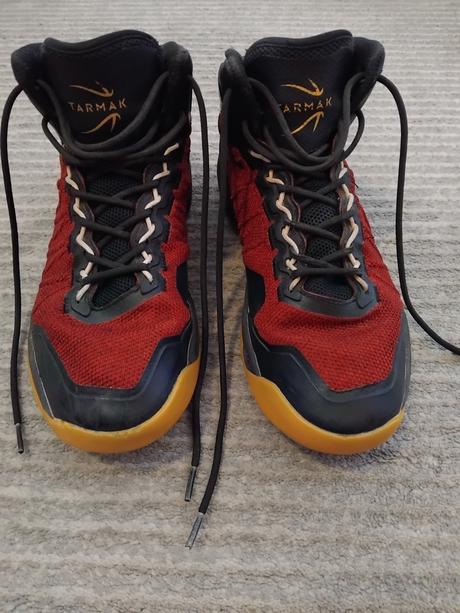 Basketbalové botasky, 45