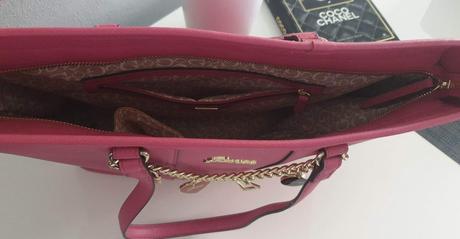 Kabelka guess, guess