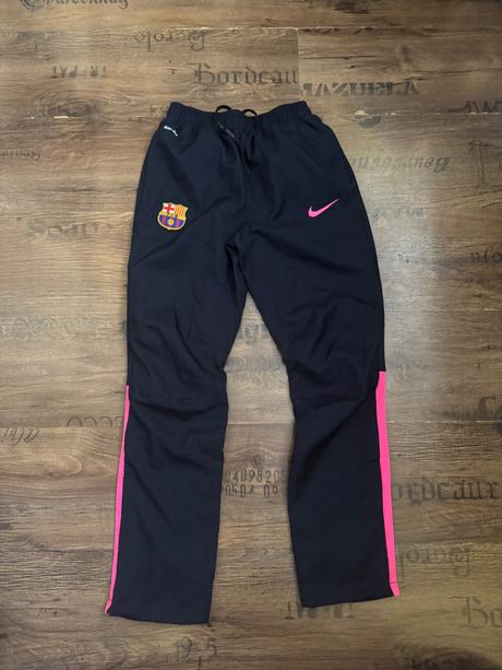 Šušťáky nike na šport, nike,146