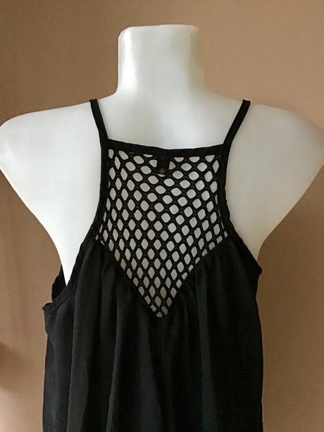 Šaty s aplikacoiu na chrbte /a, 40